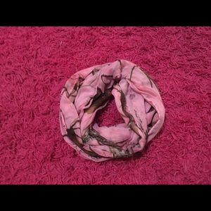pink camo infinity scarf